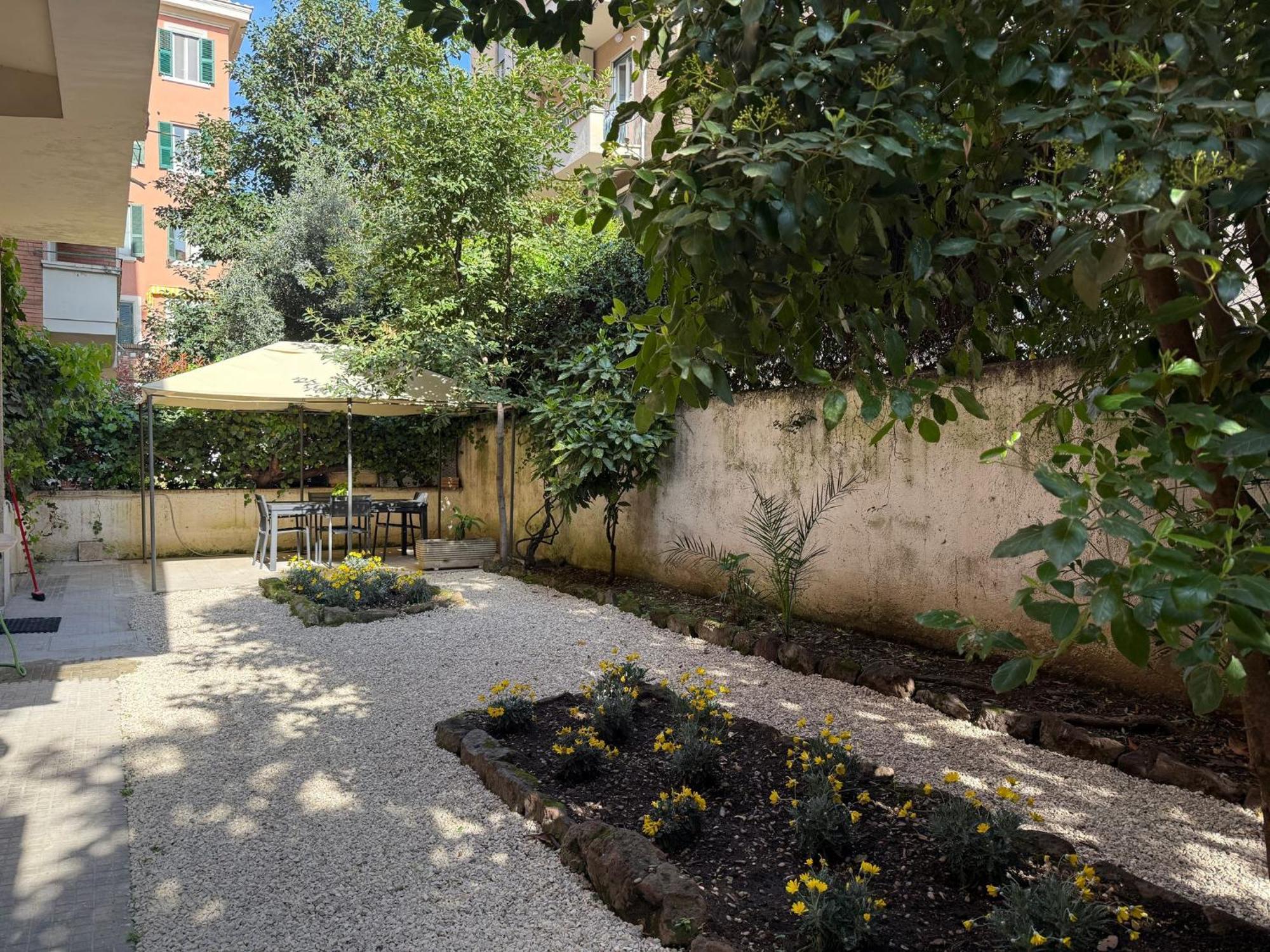 Bologna Garden House * Rom